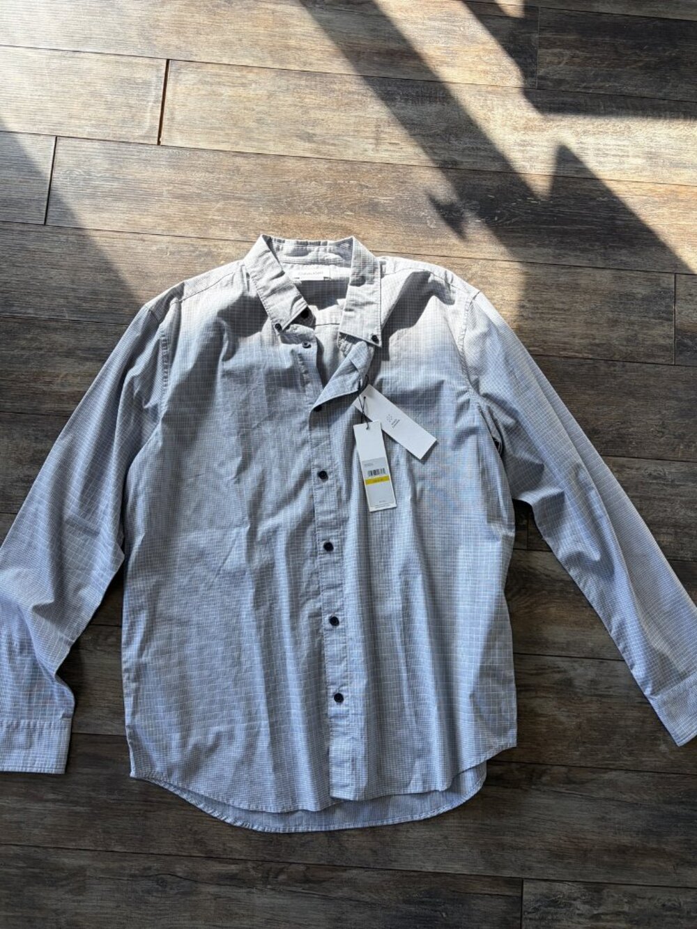 Calvin Klein Men's Grey Check Stretch Button-Down Shirt Size M NWT